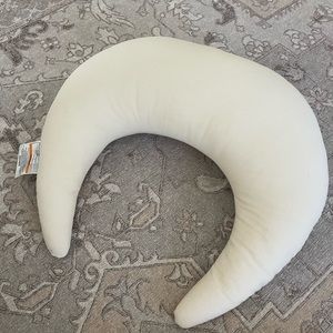 snuggle me bfing support pillow